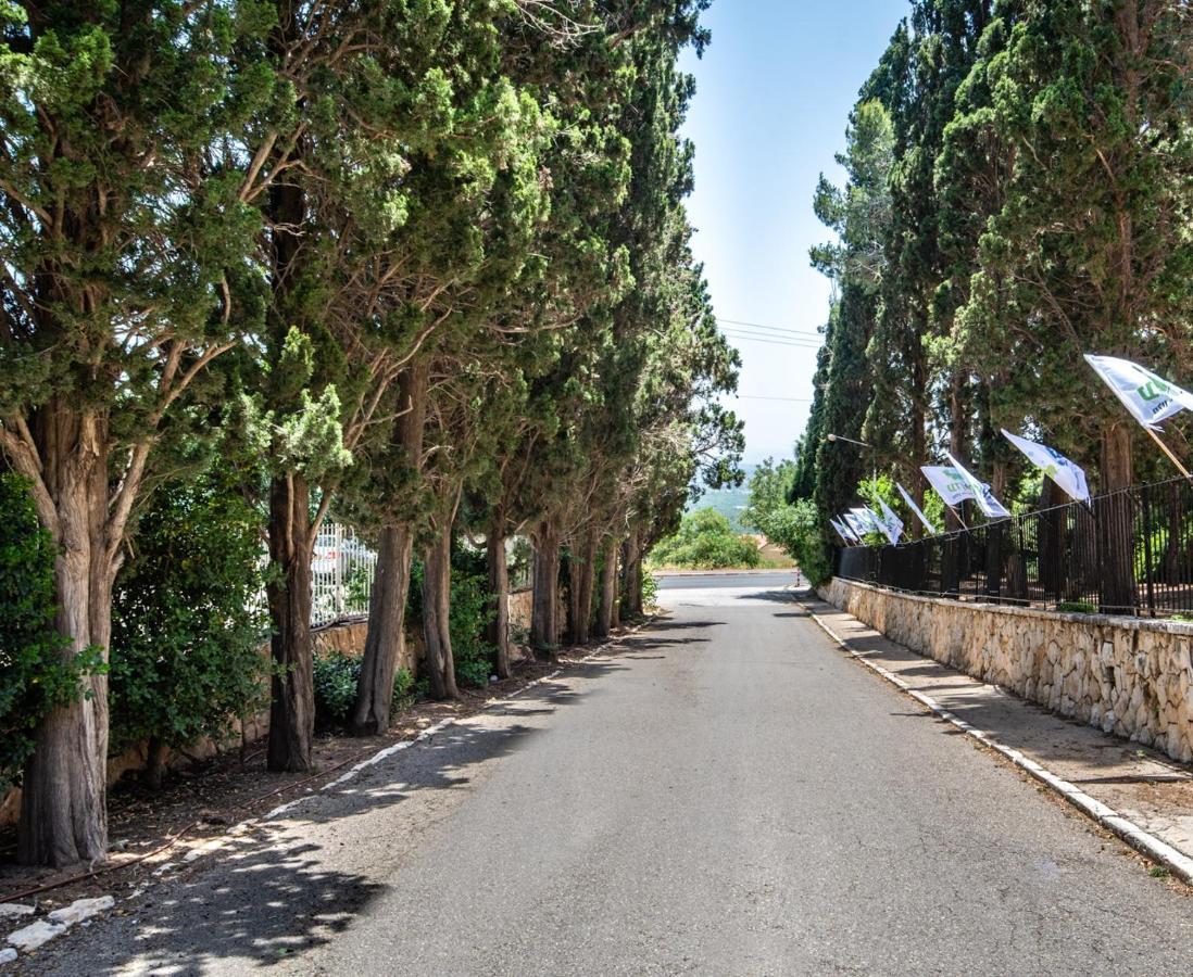 Eden Inn Zikhron Ya'akov Dış mekan fotoğraf