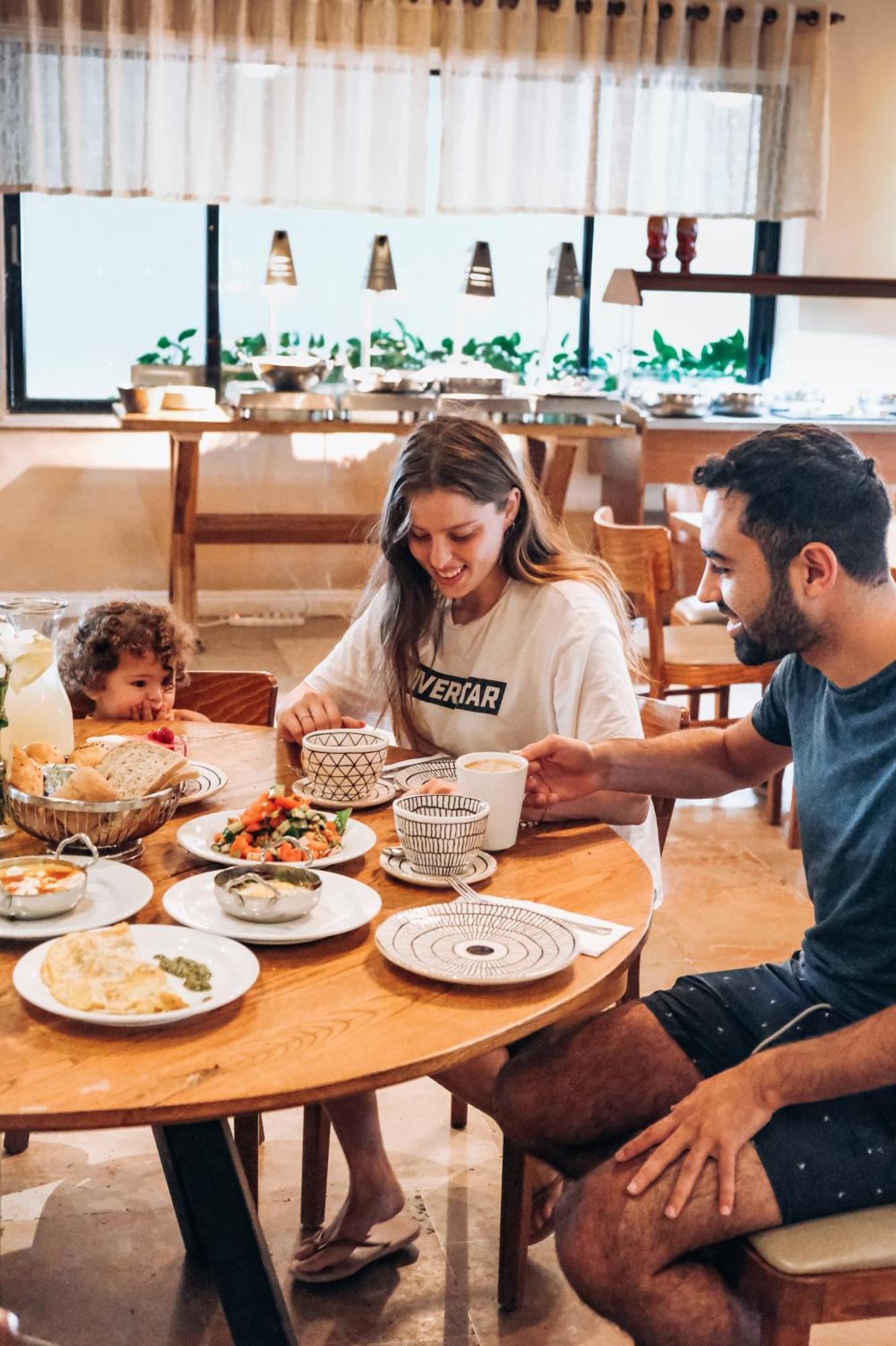 Eden Inn Zikhron Ya'akov Dış mekan fotoğraf
