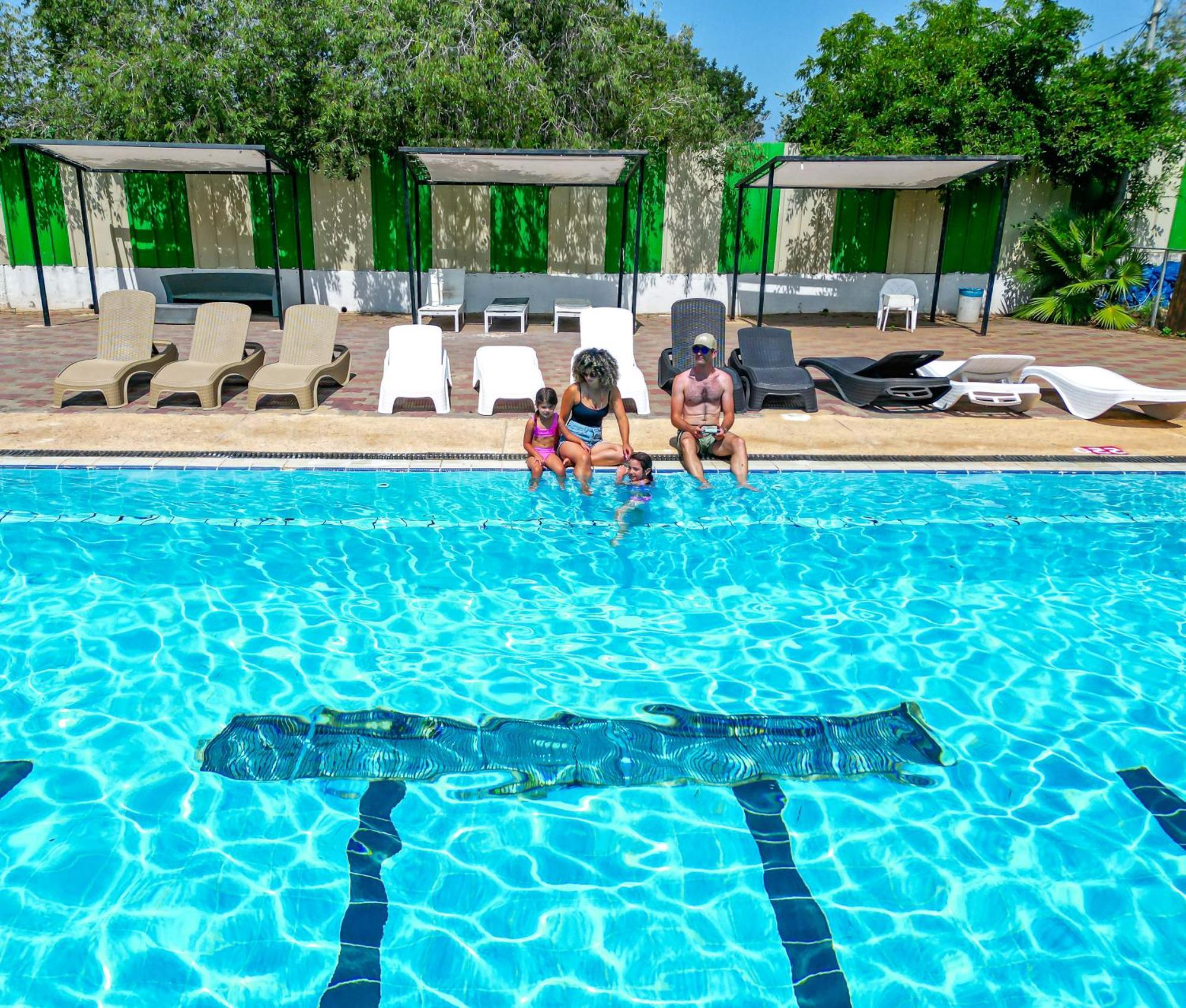 Eden Inn Zikhron Ya'akov Dış mekan fotoğraf