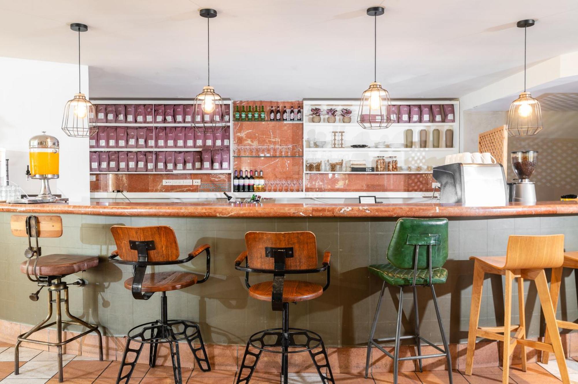 Eden Inn Zikhron Ya'akov Dış mekan fotoğraf