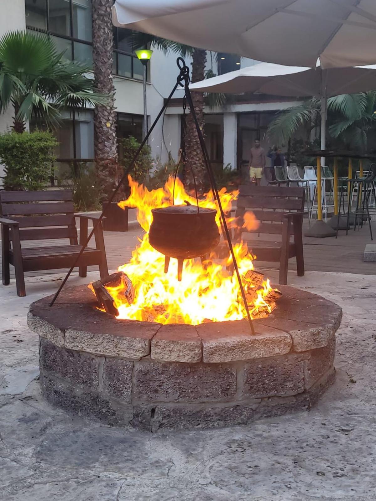 Eden Inn Zikhron Ya'akov Dış mekan fotoğraf