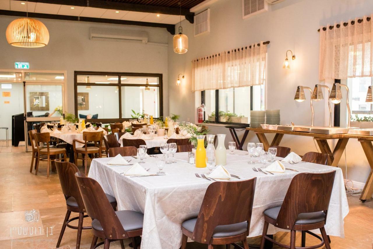 Eden Inn Zikhron Ya'akov Dış mekan fotoğraf