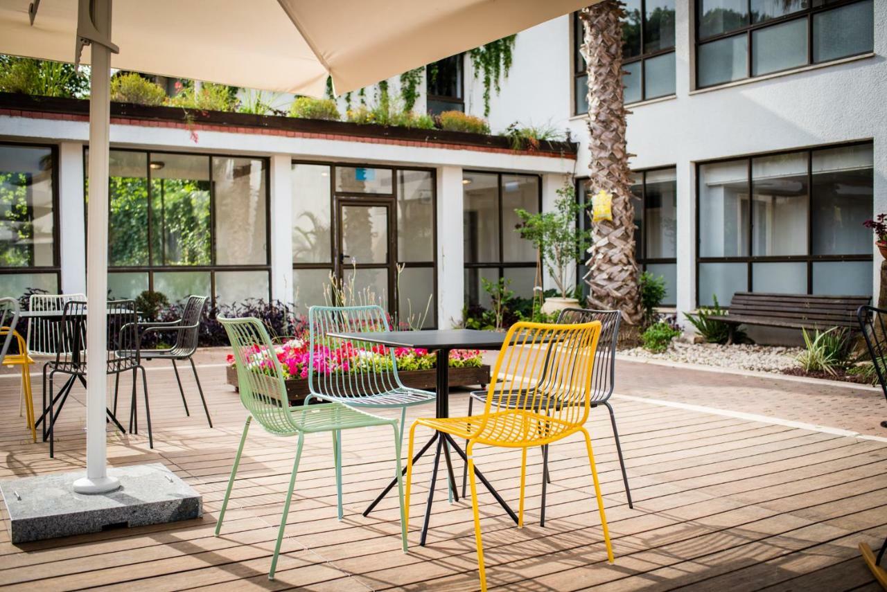 Eden Inn Zikhron Ya'akov Dış mekan fotoğraf
