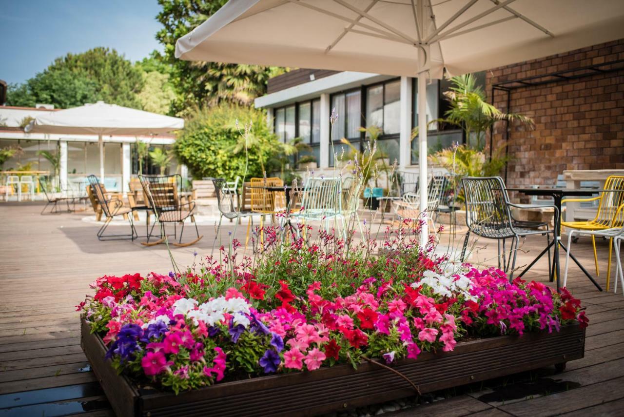Eden Inn Zikhron Ya'akov Dış mekan fotoğraf